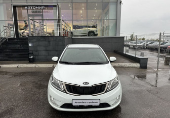 Подержанный автомобиль Kia Rio Sedan 2012 года (2 фото)