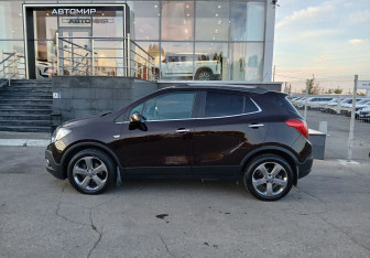 Подержанный автомобиль Opel Mokka 2014 года (8 фото)