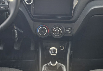 Подержанный автомобиль Kia Rio Sedan 2013 года (11 фото)