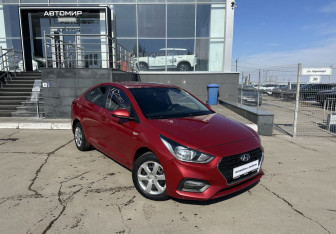 Подержанный автомобиль Hyundai Solaris Sedan 2019 года (3 фото)