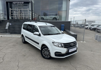 Подержанный автомобиль LADA (ВАЗ) Largus Wagon 2021 года (3 фото)