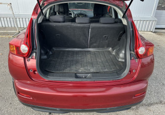 Подержанный автомобиль Nissan Juke 2012 года (15 фото)