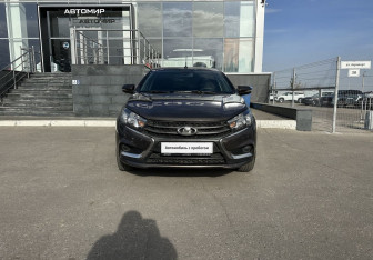 Подержанный автомобиль LADA (ВАЗ) Vesta Sedan 2018 года (2 фото)