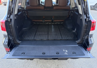 Подержанный автомобиль Toyota Land Cruiser Suv 2016 года (15 фото)