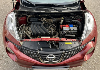Подержанный автомобиль Nissan Juke 2012 года (13 фото)