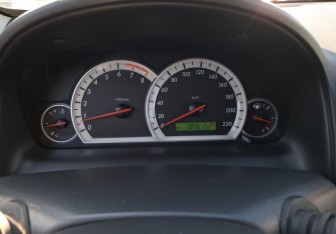 Подержанный автомобиль Chevrolet Captiva 2008 года (9 фото)