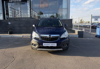 Подержанный автомобиль Opel Mokka 2013 года (2 фото)