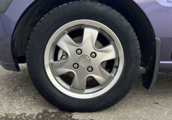 Подержанный автомобиль Ford Fusion 2007 года (15 фото)