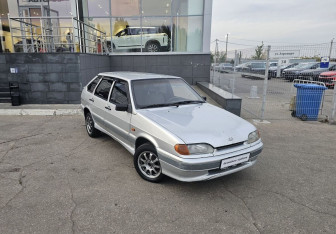 Подержанный автомобиль LADA (ВАЗ) 2114 2004 года (3 фото)