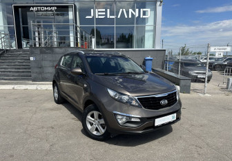 Подержанный автомобиль Kia Sportage 2014 года (3 фото)