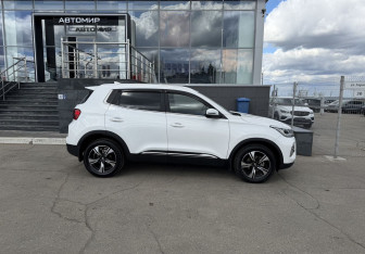 Подержанный автомобиль Chery Tiggo 4 Pro 2024 года (4 фото)