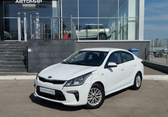 Подержанный автомобиль Kia Rio Sedan 2019 года (1 фото)
