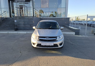 Подержанный автомобиль LADA (ВАЗ) Granta Liftback 2016 года (2 фото)
