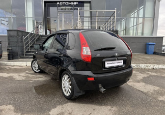 Подержанный автомобиль LADA (ВАЗ) Kalina Hatchback 2012 года (7 фото)