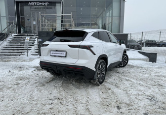 Подержанный автомобиль Jetour Dashing 2023 года (5 фото)