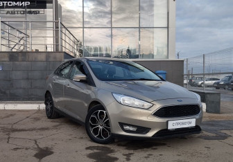 Подержанный автомобиль Ford Focus Sedan 2017 года (3 фото)
