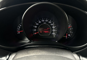 Подержанный автомобиль Kia Soul 2014 года (9 фото)