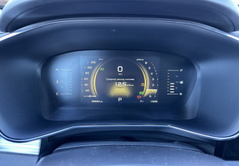 Подержанный автомобиль Geely Atlas Pro 2024 года (9 фото)