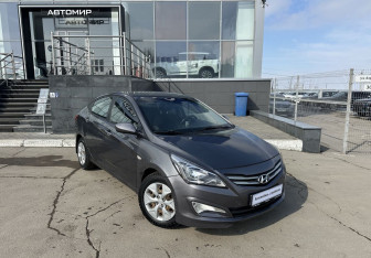 Подержанный автомобиль Hyundai Solaris Sedan 2014 года (3 фото)
