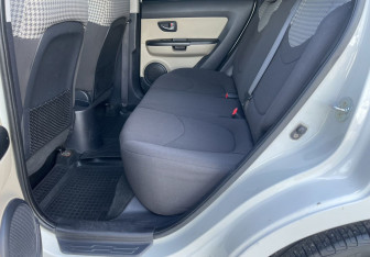 Подержанный автомобиль Kia Soul 2012 года (12 фото)