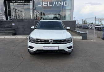 Подержанный автомобиль Volkswagen Tiguan 2017 года (2 фото)