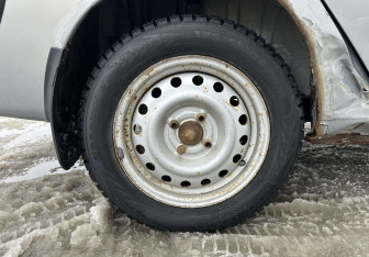 Подержанный автомобиль Renault Symbol 2005 года (15 фото)