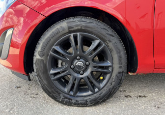 Подержанный автомобиль Opel Corsa 2011 года (15 фото)