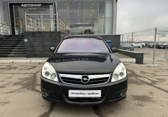Подержанный автомобиль Opel Signum 2007 года (2 фото)