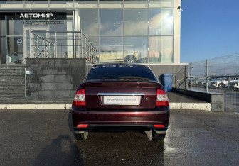 Подержанный автомобиль LADA (ВАЗ) Priora Hatchback 2014 года (6 фото)