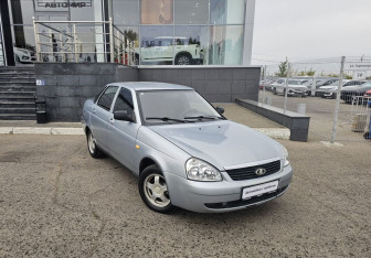Подержанный автомобиль LADA (ВАЗ) Priora Sedan 2009 года (3 фото)