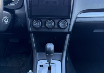 Подержанный автомобиль Subaru Impreza Sedan 2012 года (11 фото)