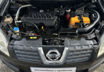 Подержанный автомобиль Nissan Qashqai 2007 года (13 фото)