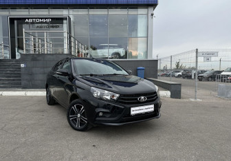 Подержанный автомобиль LADA (ВАЗ) Vesta Sedan 2021 года (3 фото)