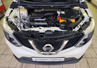 Подержанный автомобиль Nissan Qashqai 2015 года (13 фото)