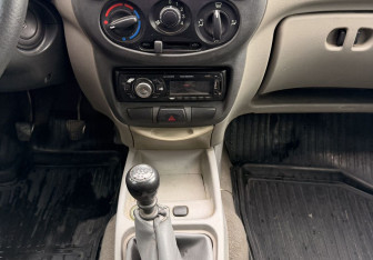 Подержанный автомобиль LADA (ВАЗ) Kalina Sedan 2008 года (11 фото)