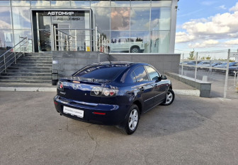 Подержанный автомобиль Mazda 3 Sedan 2008 года (5 фото)