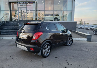 Подержанный автомобиль Opel Mokka 2014 года (5 фото)