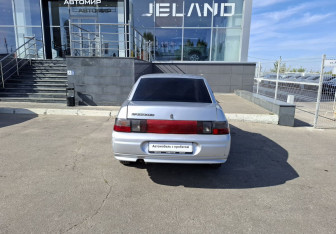 Подержанный автомобиль LADA (ВАЗ) 2110 2005 года (6 фото)