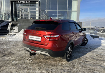 Подержанный автомобиль LADA (ВАЗ) Vesta Wagon 2021 года (5 фото)