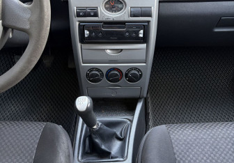 Подержанный автомобиль LADA (ВАЗ) Priora Sedan 2013 года (11 фото)
