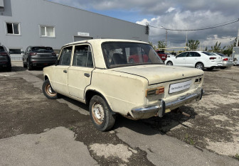 Подержанный автомобиль LADA (ВАЗ) 2101 1973 года (7 фото)