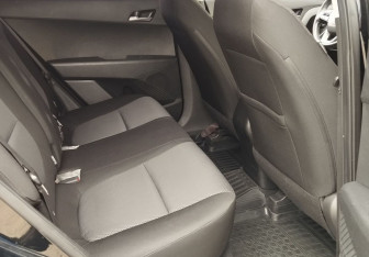 Подержанный автомобиль Hyundai Creta 2019 года (12 фото)