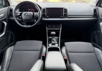 Подержанный автомобиль Skoda Karoq 2021 года (10 фото)