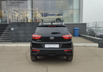 Подержанный автомобиль Hyundai Creta 2019 года (6 фото)