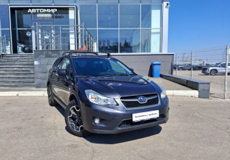 Подержанный автомобиль Subaru XV 2011 года (3 фото)