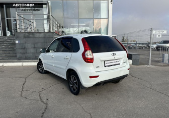 Подержанный автомобиль LADA (ВАЗ) Kalina Hatchback 2013 года (7 фото)