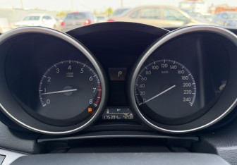 Подержанный автомобиль Mazda 3 Sedan 2013 года (9 фото)