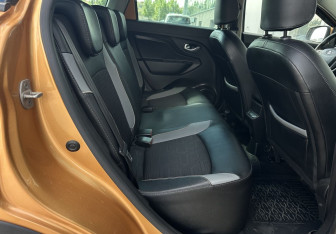 Подержанный автомобиль LADA (ВАЗ) XRAY 2019 года (12 фото)