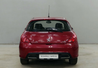 Подержанный автомобиль Peugeot 308 Hatchback 2008 года (6 фото)