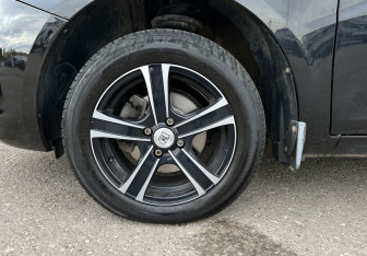 Подержанный автомобиль LADA (ВАЗ) Vesta Sedan 2021 года (15 фото)